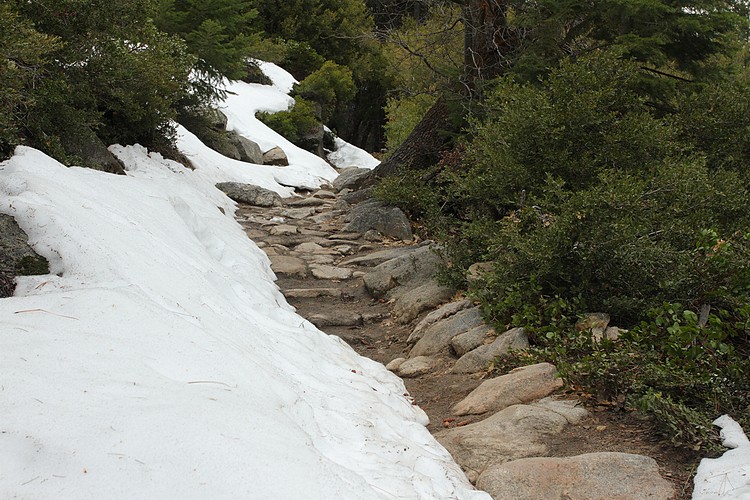 Snow drifts on the John Muir Trail