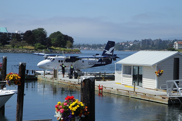 Float plane