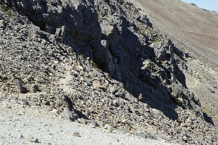 Trampers on the Roberts Ridge Route