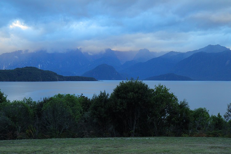 Lake Manapouri