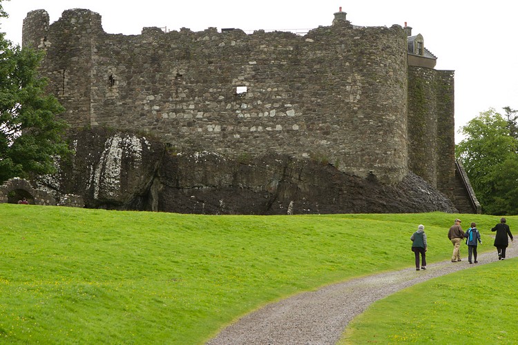 Dunstaffnage Castle