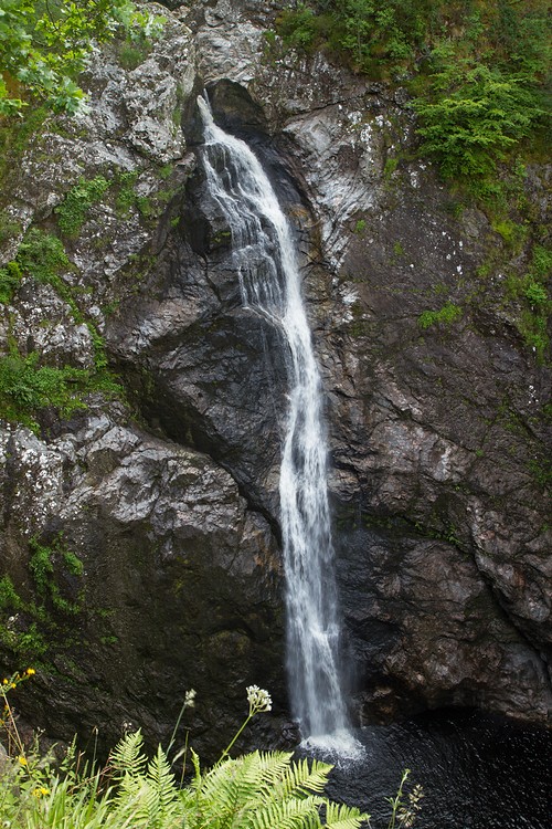 Foyers Falls