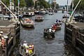 Canal traffic