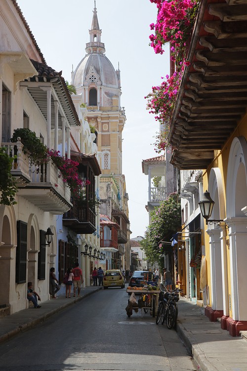 Cartagena Cathedral down Carrera 4