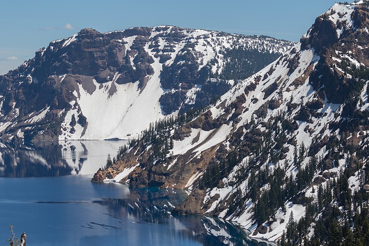 Crater Lake rim