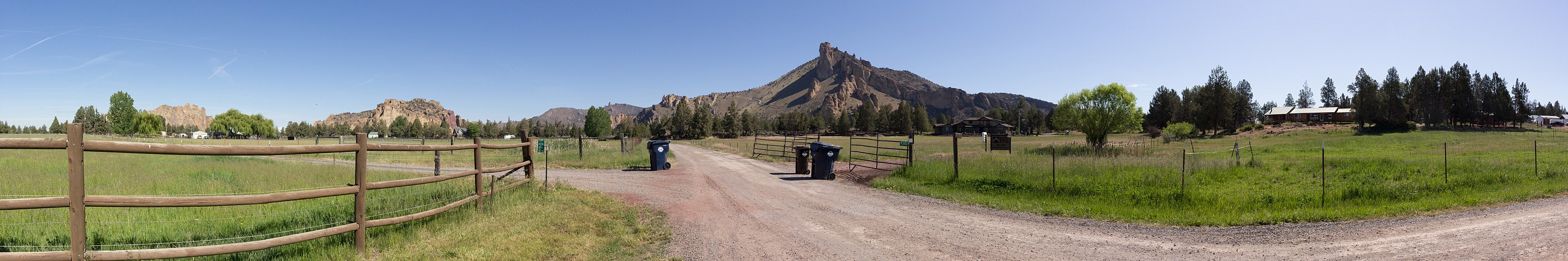 Smith Rock vista