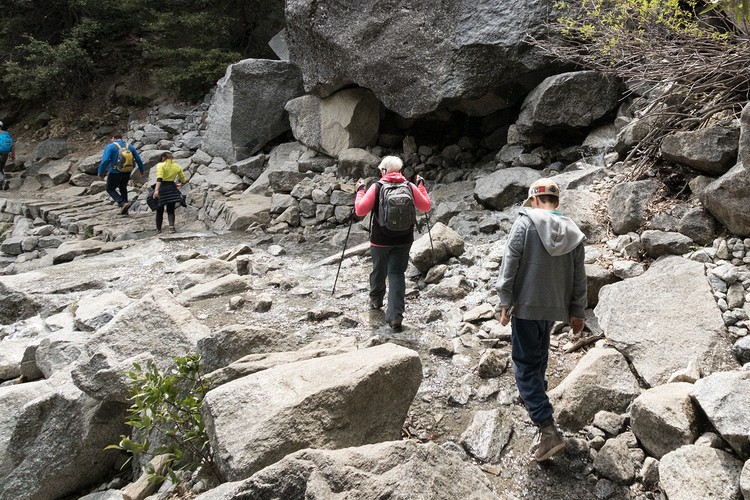 Yosemite Falls Trail