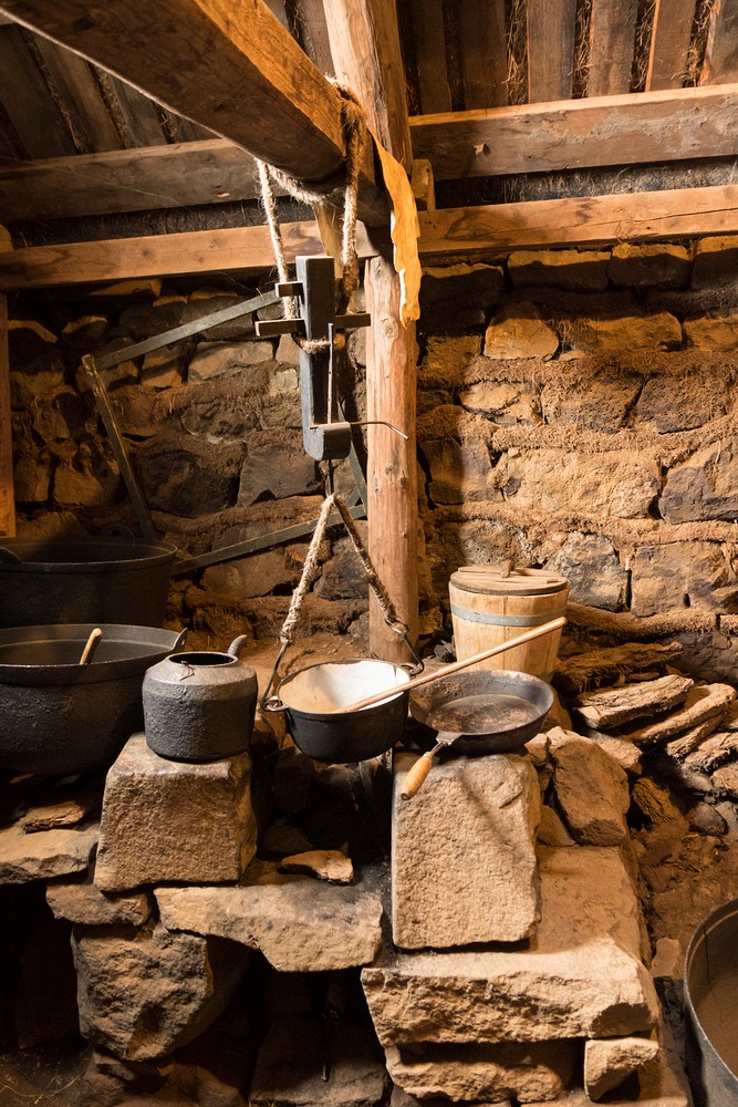 �rb�r farm kitchen