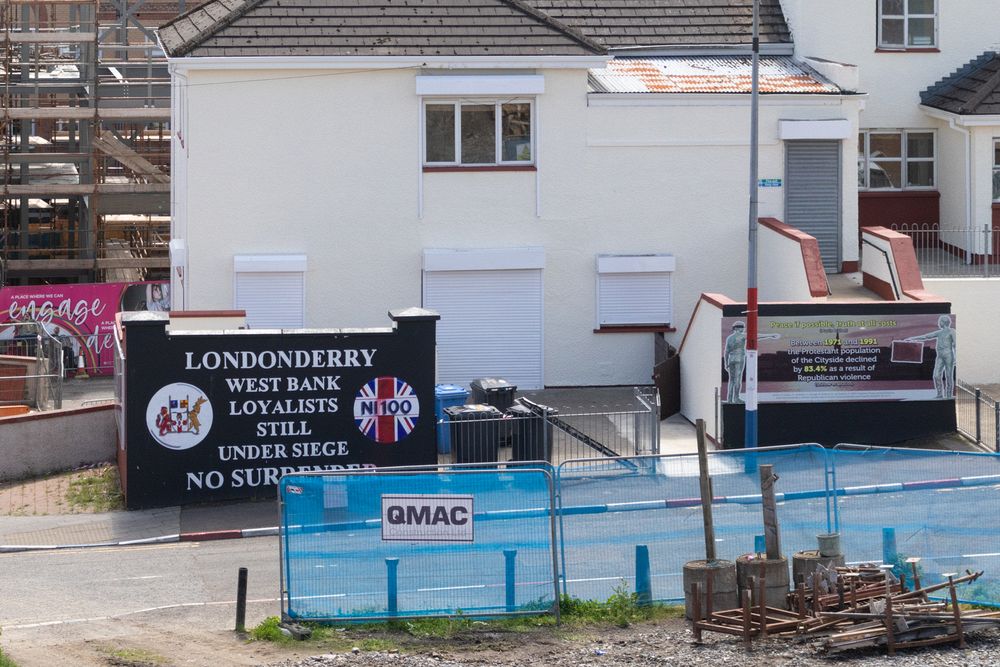 Derry - poltical signs