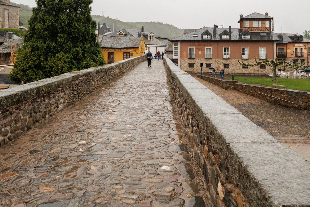 Molinaseca Bridge (Roman), Castilla y Leon
