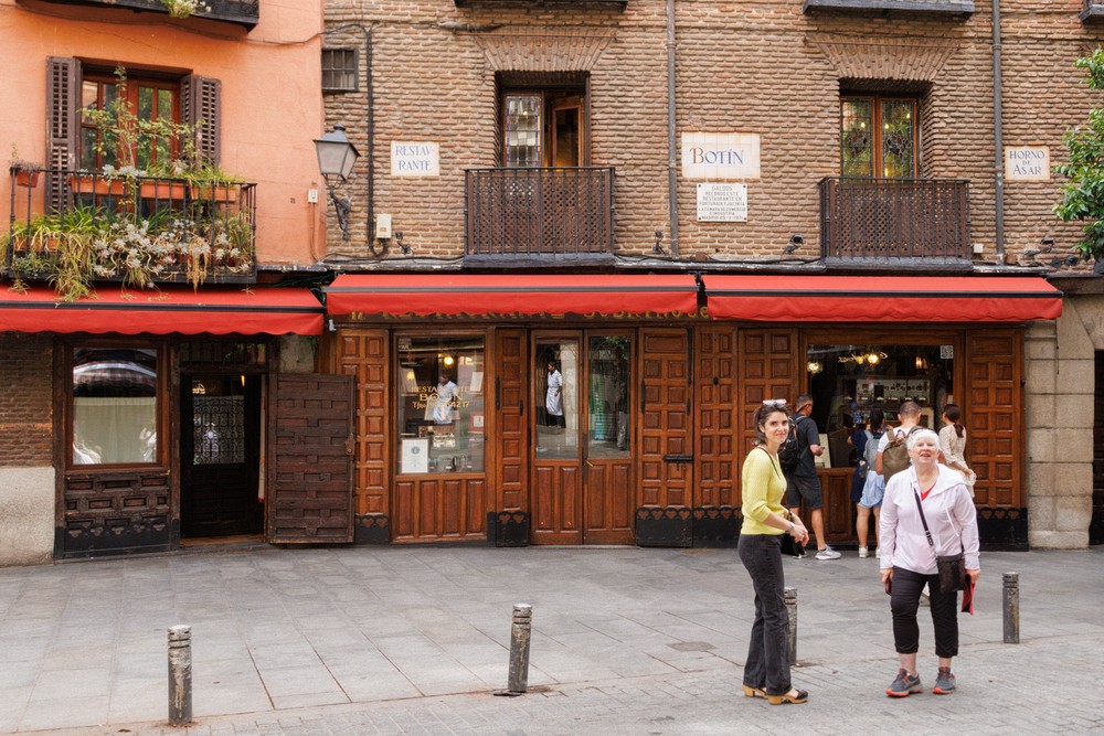 Casa Botin (restaurant), founded in 1725