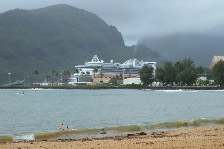 Golden Princess at Nawiliwili Bay