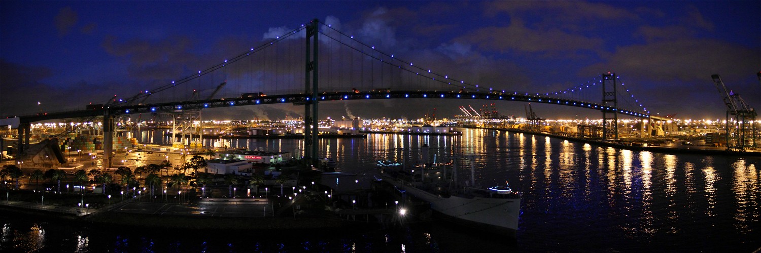 Vincent Thomas Bridge - December 22, 2010