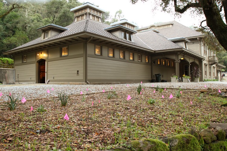 Historic Folger Estate Stable