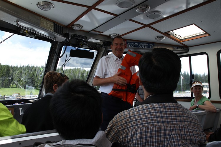 Yellowstone Lake tour boat