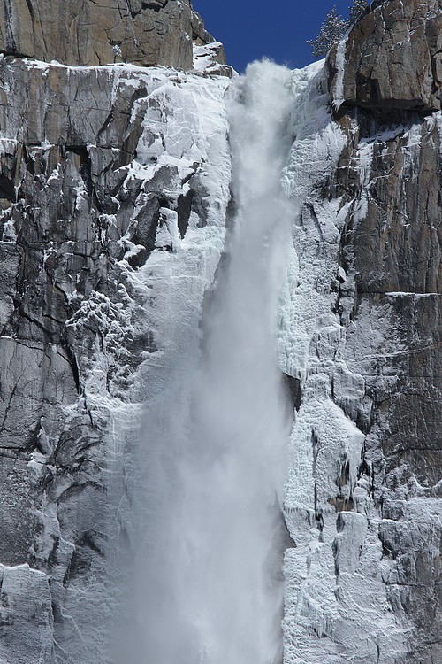 Top of Upper Yosemite Fall