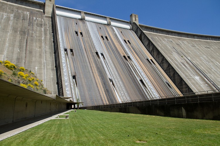 Shasta Dam spillway