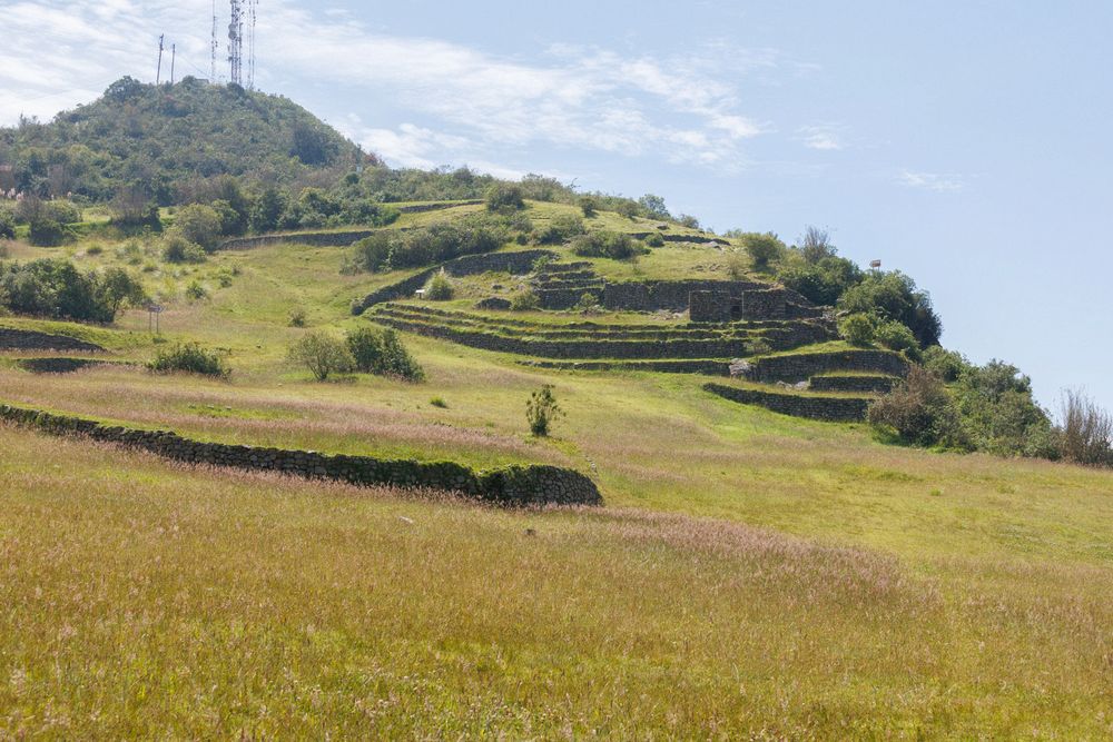 Ruinas de Cojitambo (Inca ruins)