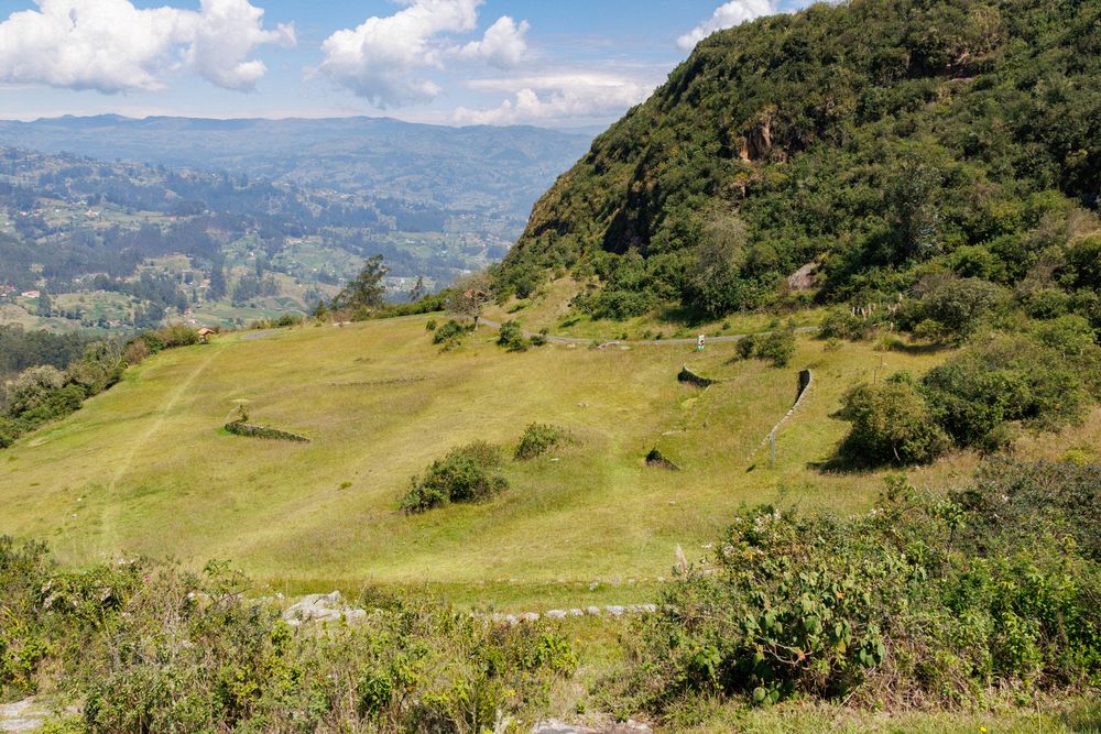 Ruinas de Cojitambo (Inca ruins)