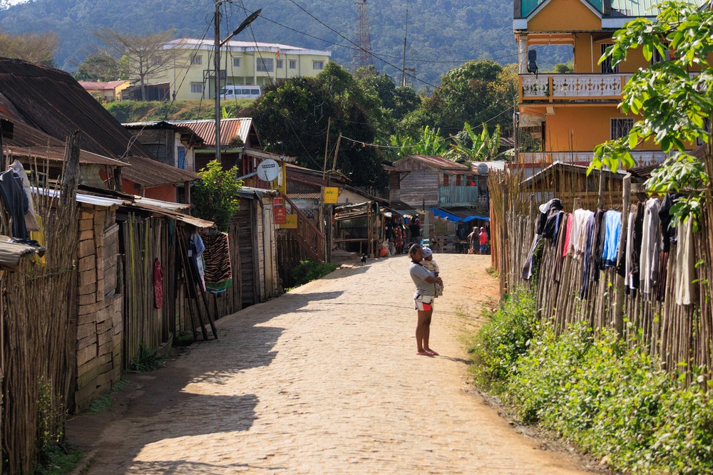 Street scene in Perinet
