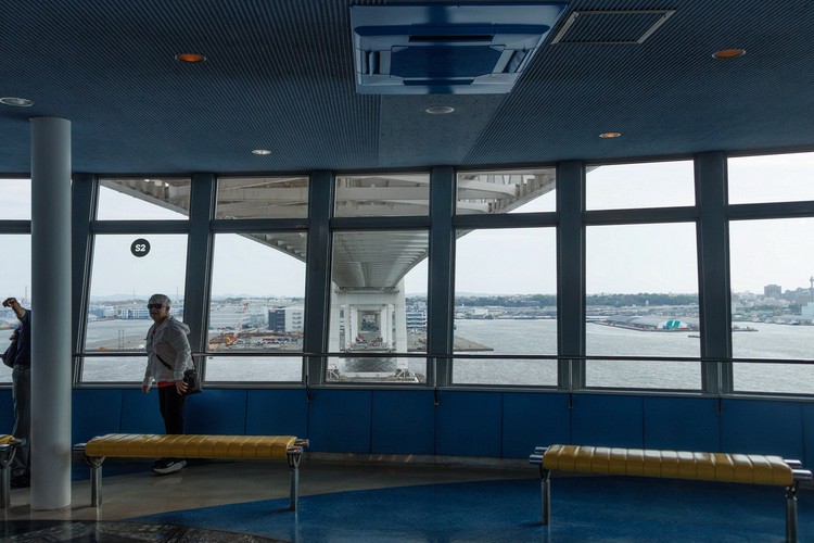 Yokohama Bay Sky Lounge